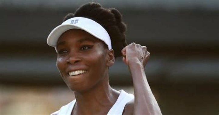 Who was Venus Williams first coach?