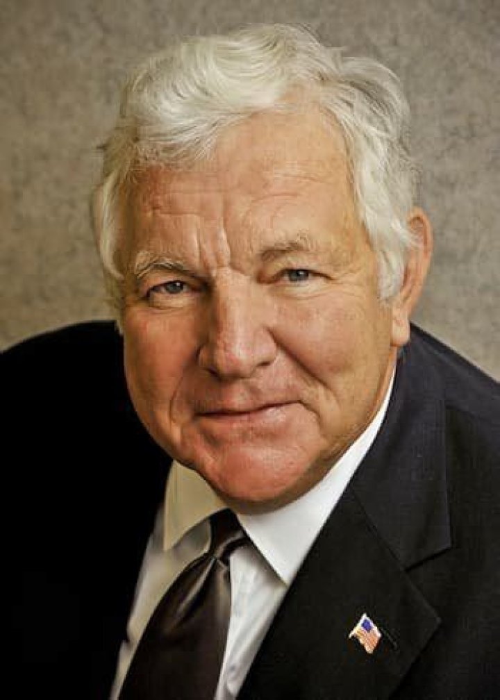 William Bennett - Age, Family, Bio