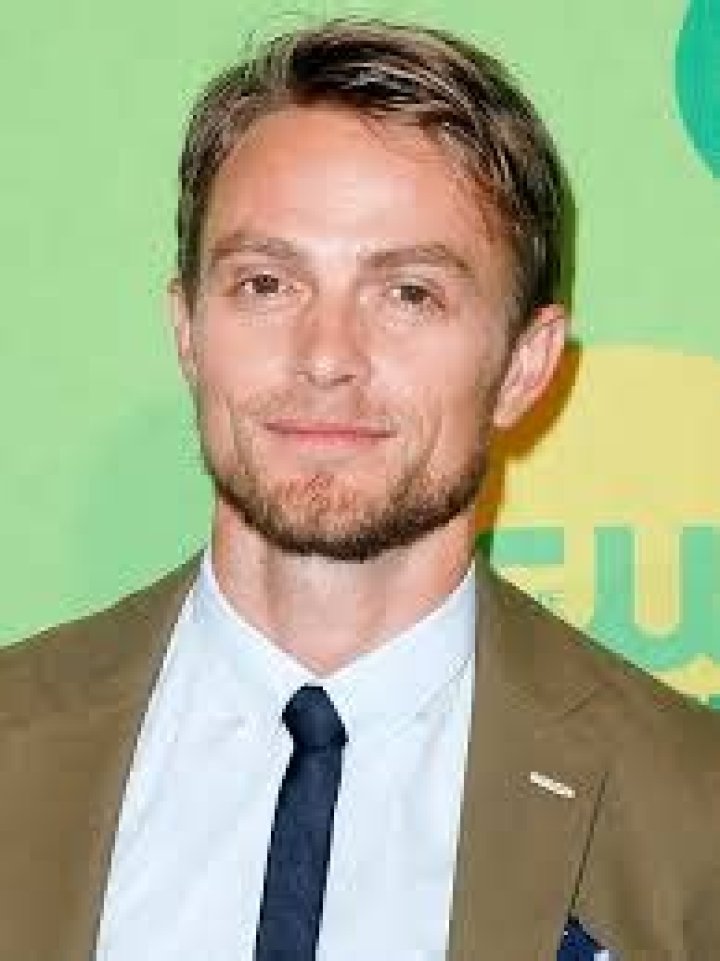Wilson Bethel Bio (Wiki) 