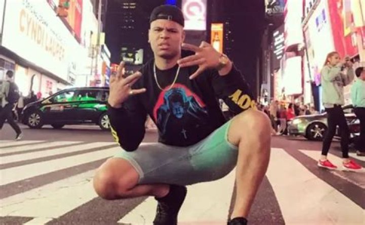 WolfieRaps Bio (Wiki) 