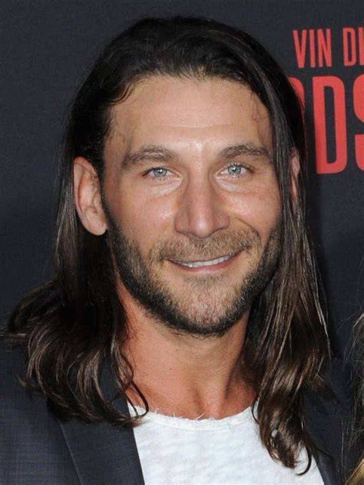Zach McGowan Zach McGowan
