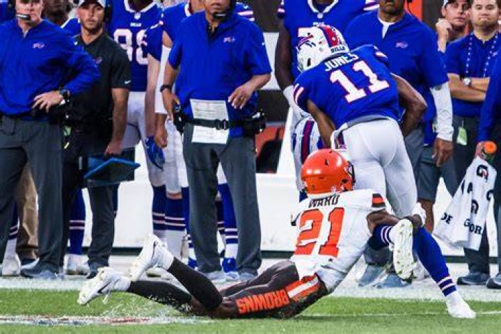 Zay Jones Bio (Wiki) 